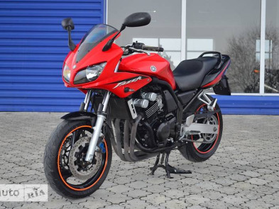Yamaha FZ 2003