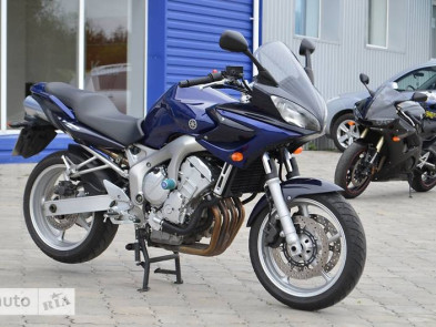 Yamaha Fazer 2004