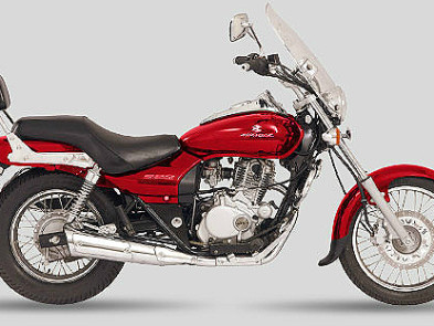 Bajaj Avenger 220 Cruise - красный