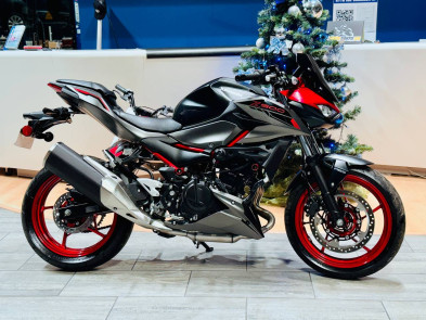 Мотоцикл KAWASAKI ER500 2024 рік,(1500 км) б/у