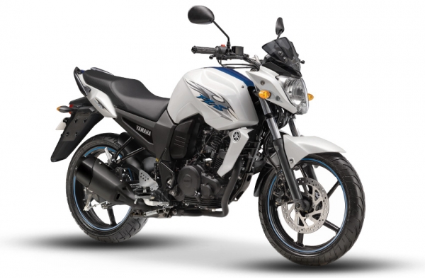 Yamaha FZ16 Белый