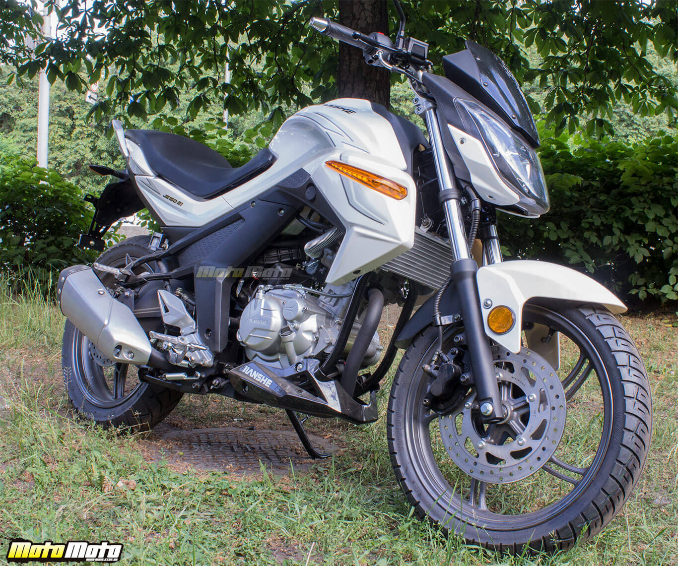 Jianshe JS150-31 - белый