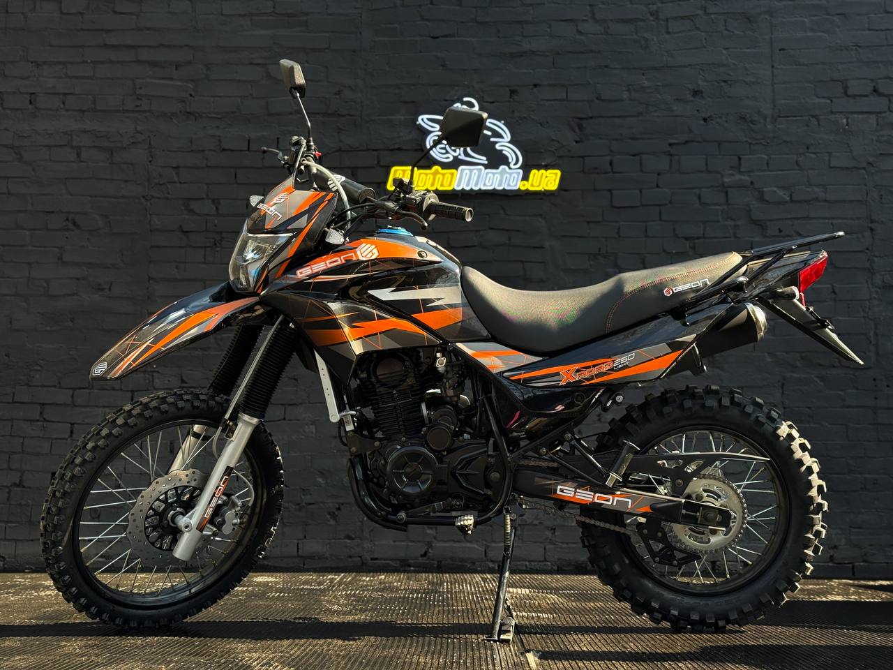 Мотоцикл GEON X-ROAD LIGHT 250 (19/16)