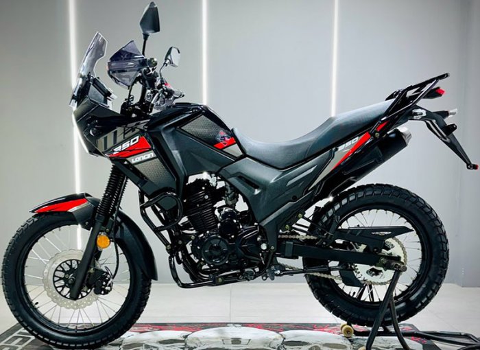 Мотоцикл LONCIN LX250-GY-5
