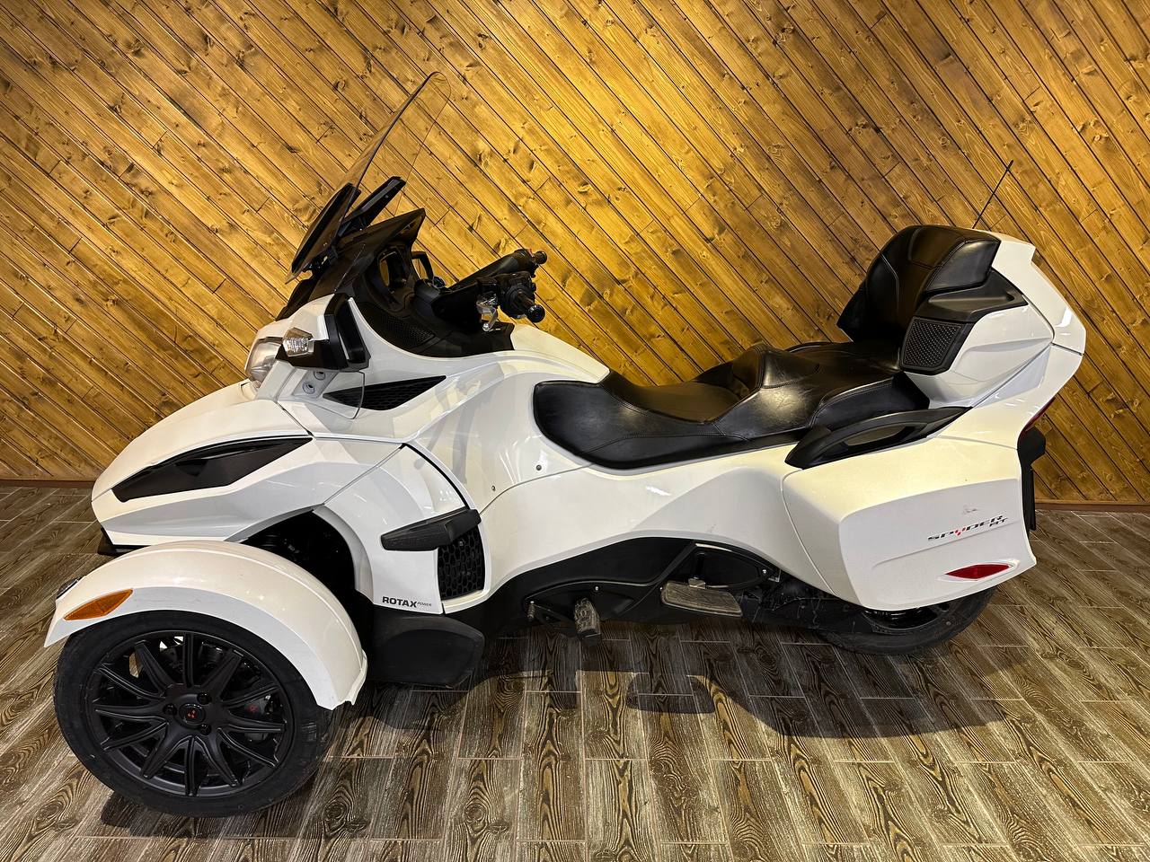 Трицикл BRP Spyder LTD б/у 2018 рік