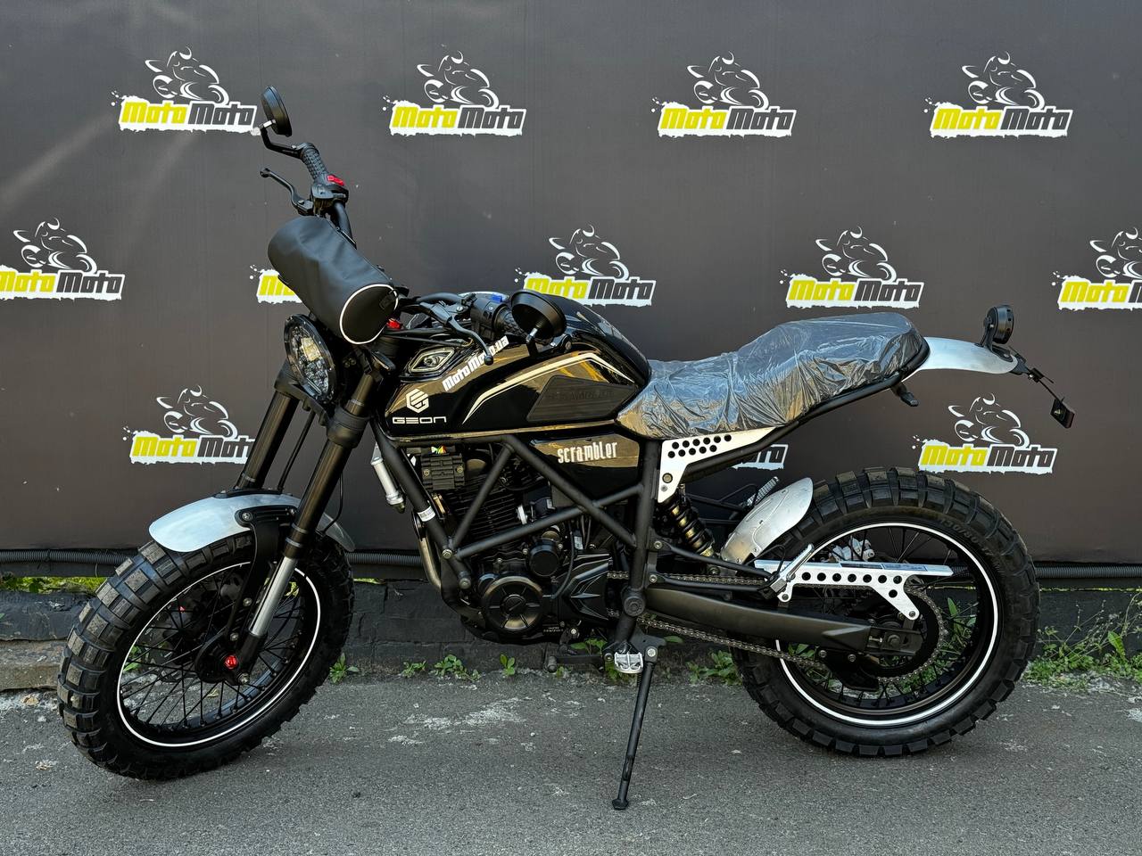 Мотоцикл GEON SCRAMBLER 250 (17/17)