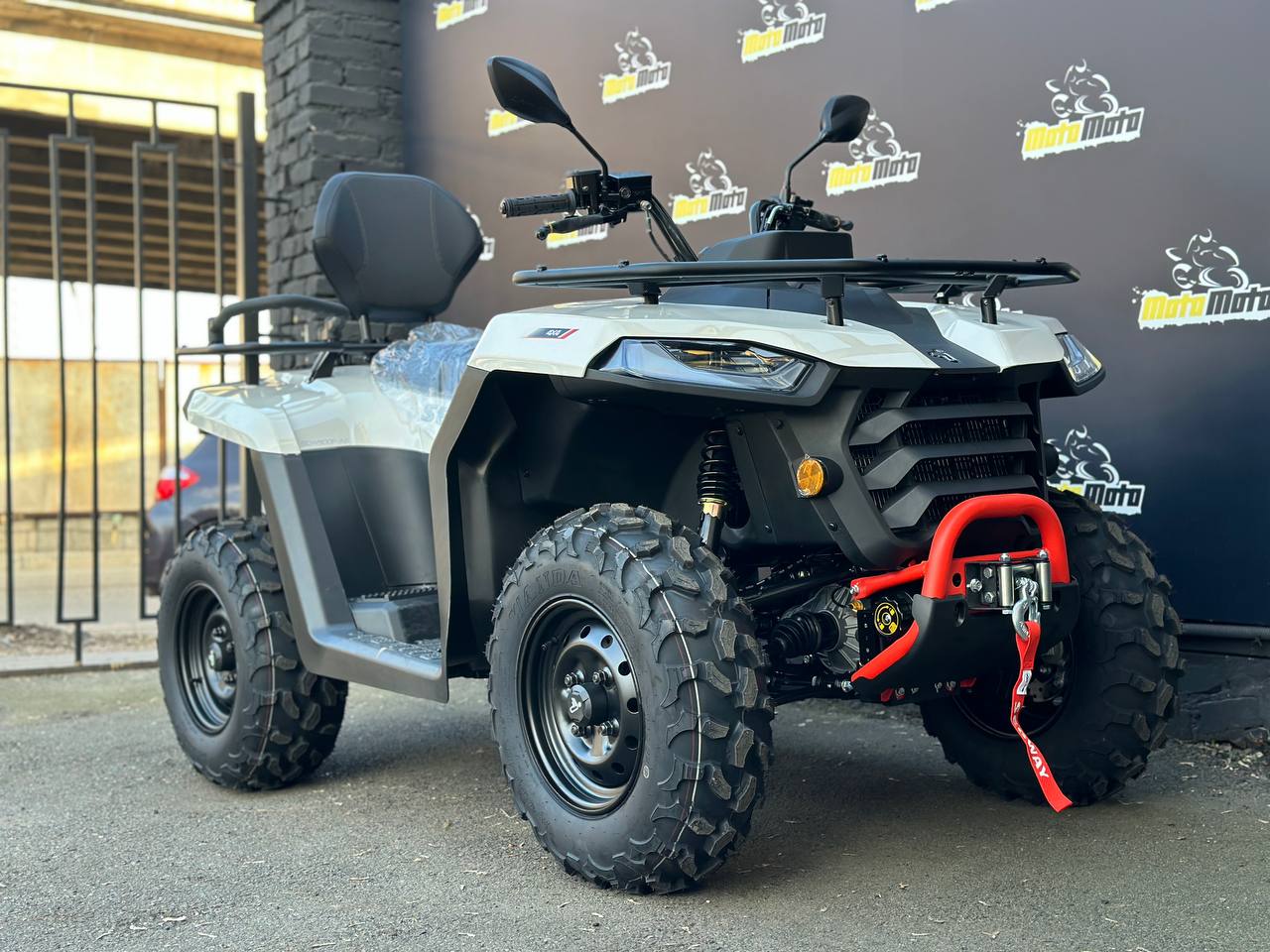 Квадроцикл SEGWAY 500 AT5L BASE White