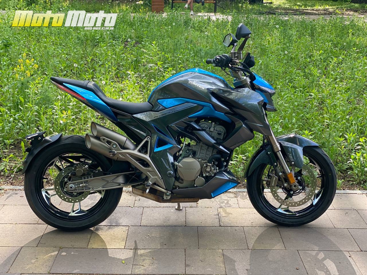 ZONTES ZT310-R1Single swing arm (national IV)