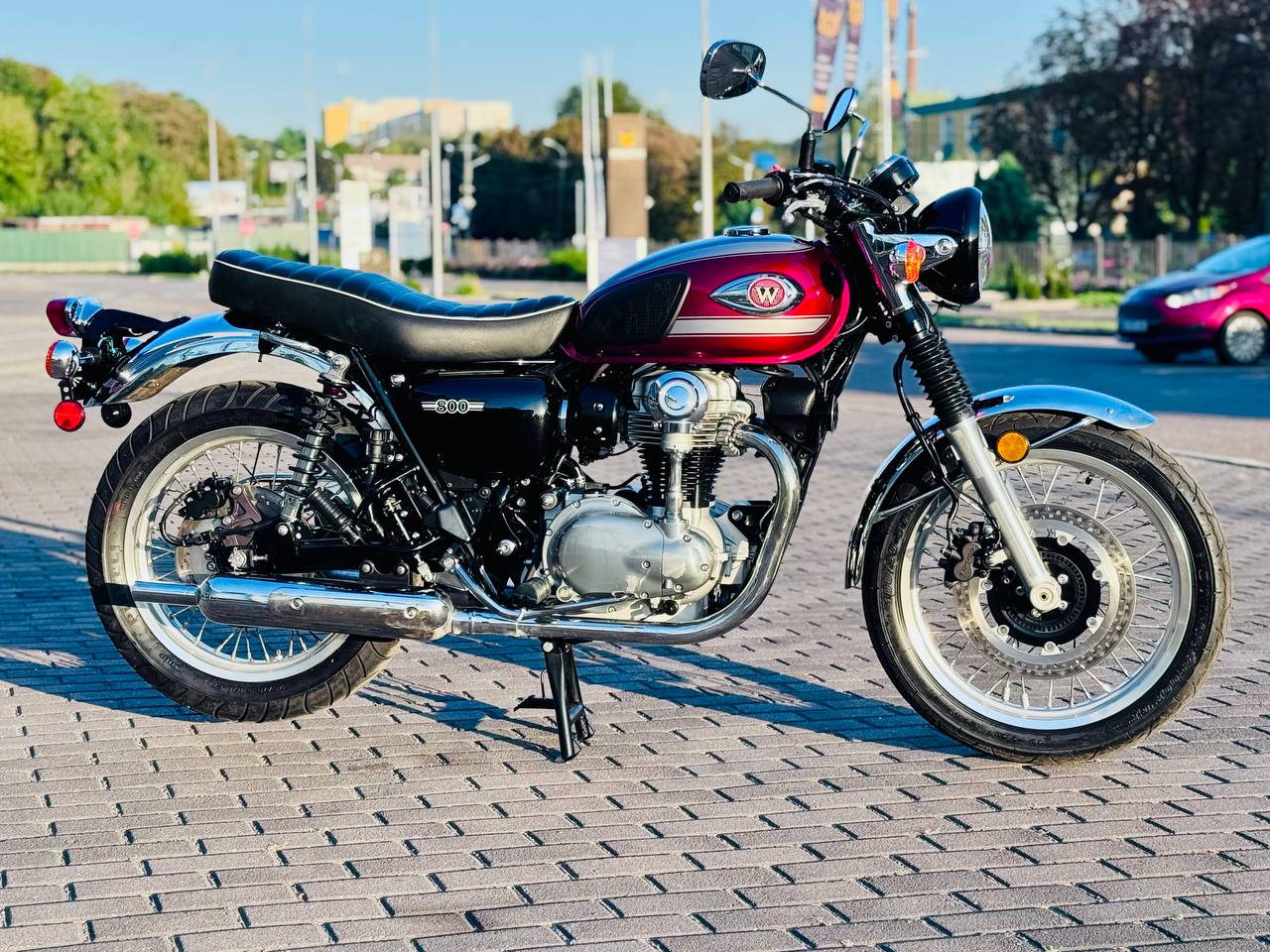 Мотоцикл KAWASAKI W800 (ABS) 2022 рік, (3900 км) б/у