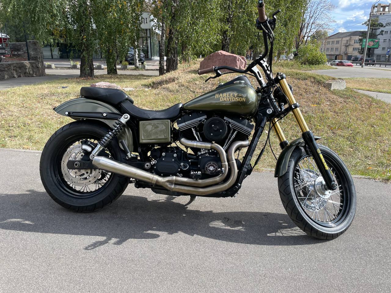 Мотоцикл HARLEY-DAVIDSON STREET BOB 2016 год, б/у (15 000 км)